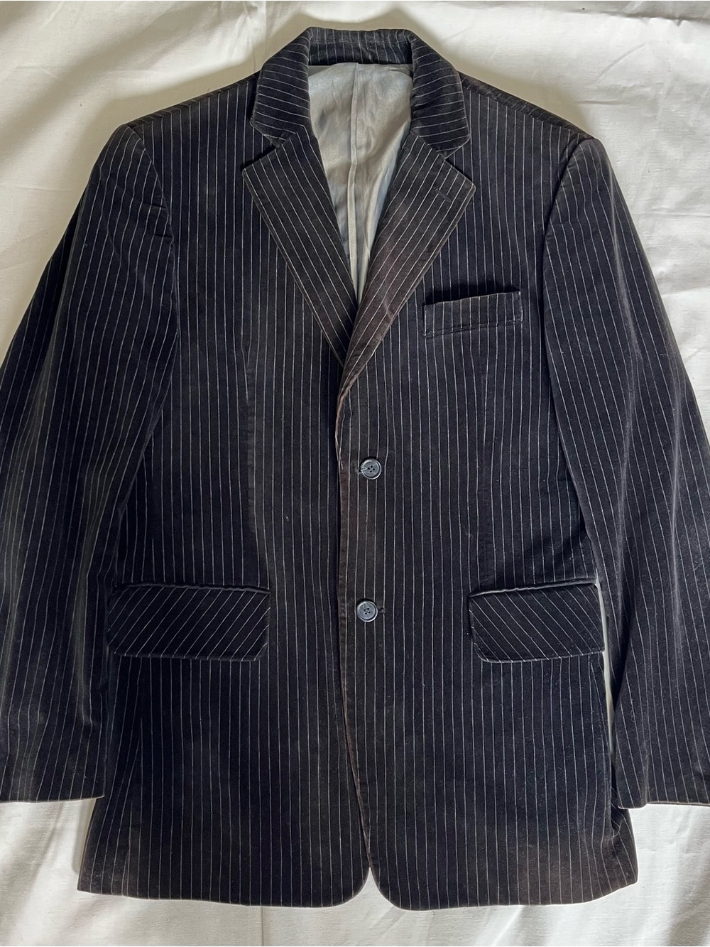 Men's Brown Pinstripe Blazer - Classic Tailored Jacket. Size 38